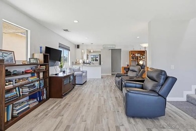 Perched atop a prime hilltop, this expansive 3,166 sq. ft - photo 7