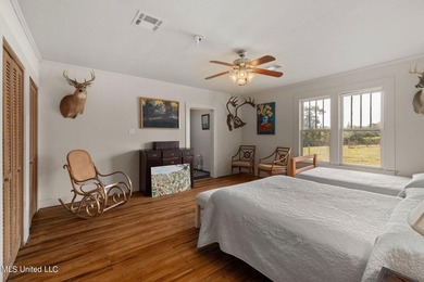 Welcome to an extraordinary real estate opportunity that - photo 21