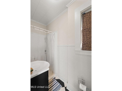 Welcome to an extraordinary real estate opportunity that - photo 27