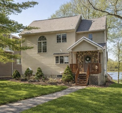Lake Home For Sale in Brighton, Michigan