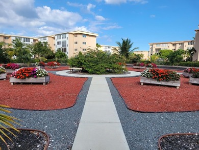 A Must-See Gem in a Vibrant Community! Discover this beautiful - photo 34