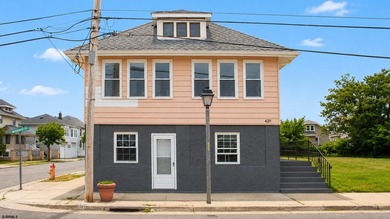 Exceptional Income-Producing Duplex Overlooking Gardner's Basin! - photo 3