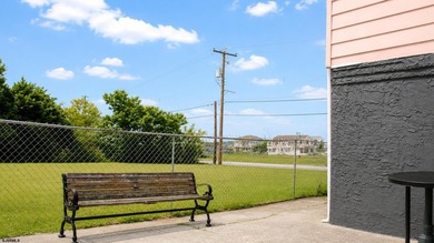 Exceptional Income-Producing Duplex Overlooking Gardner's Basin! - photo 7