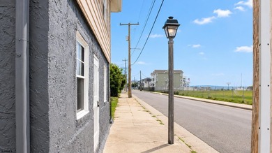 Exceptional Income-Producing Duplex Overlooking Gardner's Basin! - photo 10