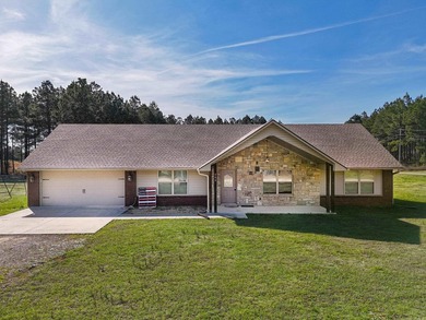 Piney Bay Lake Home For Sale in Lamar Arkansas