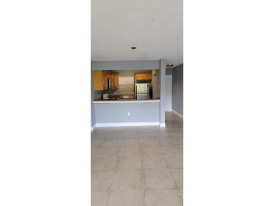 Lake Condo For Sale in West Palm Beach, Florida