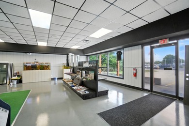 Tremendous opportunity to own property in very close proximity - photo 11