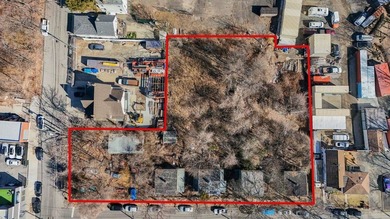 Welcome to Kreischer St! This side-by-side, 2 family, Hanyman - photo 12