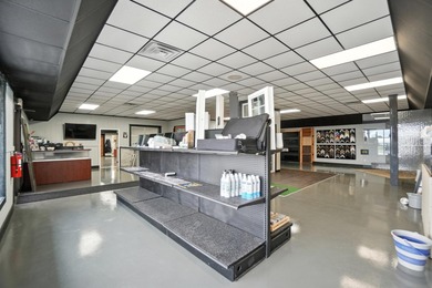 Tremendous opportunity to own property in very close proximity - photo 12