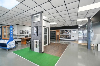 Tremendous opportunity to own property in very close proximity - photo 13