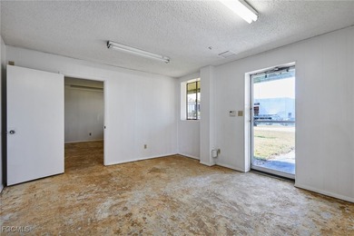 THE LEFT SIDE OF THE BUILDING IS UNDER CONTRACT AND WE ARE - photo 10