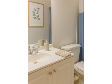 Rentals Allowed!! Updated 1st floor unit this might be the best - photo 8