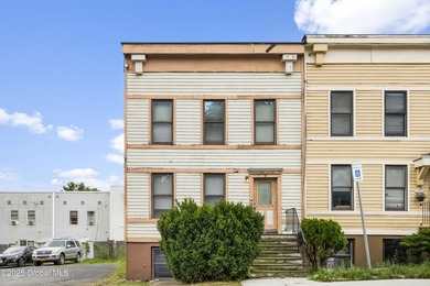 Hudson River Home Sale Pending in Albany New York