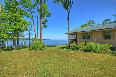 Lake Home Sale Pending in Burkeville, Texas
