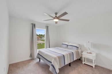 A rare find in the heart of Sebastian Highlands Better than new! - photo 8