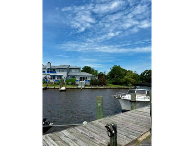 Welcome to 246 Fairharbor Drive, Patchogue! Beautifully - photo 15
