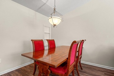 Top Floor with views of the amenities and beautiful landscaping - photo 6