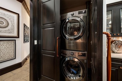 Experience Unmatched Luxury at 200 Brightwaters Boulevard NE, St - photo 20