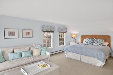 Panoramic Stage Harbor views are the centerpiece of this - photo 21