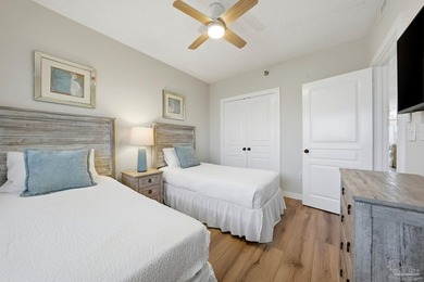 Perched on the 16th floor of Emerald Isle, this beautifully - photo 21