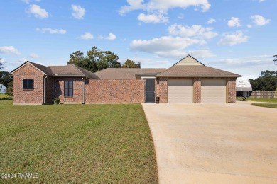 (private lake, pond, creek) Home For Sale in Parks Louisiana