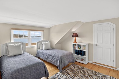 Panoramic Stage Harbor views are the centerpiece of this - photo 27