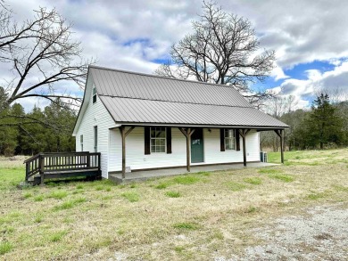 (private lake, pond, creek) Home For Sale in Melbourne Arkansas
