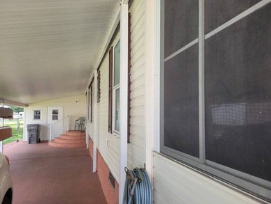 Affordable Luxury in a 55+ Community One of the rare 3-bedroom - photo 4