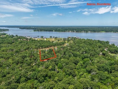 Cedar Creek Lake Lot For Sale in Malakoff Texas