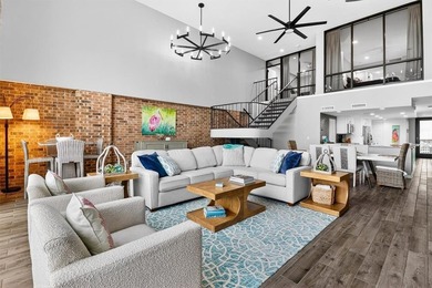 EXPANSIVE GULF VIEWS. LUXURIOUS ASTHETIC. TWO PRIVATE PATIOS - photo 13