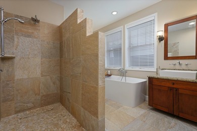 Nestled within an exclusive gated Keauhou community, this - photo 13