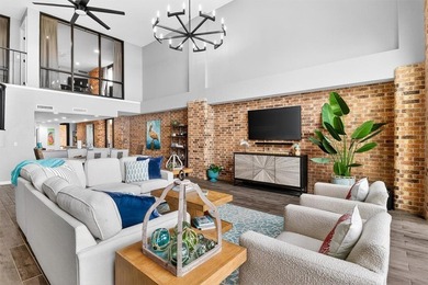 EXPANSIVE GULF VIEWS. LUXURIOUS ASTHETIC. TWO PRIVATE PATIOS - photo 14