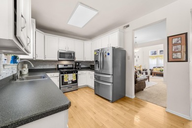 Open House: Friday 5pm - 7pm, Sunday 1pm - 2:30pm. Welcome to - photo 6