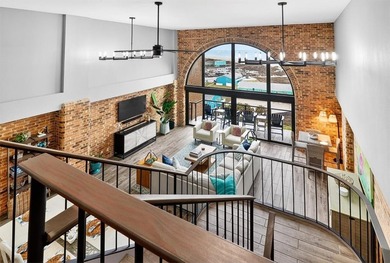 EXPANSIVE GULF VIEWS. LUXURIOUS ASTHETIC. TWO PRIVATE PATIOS - photo 21