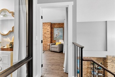 EXPANSIVE GULF VIEWS. LUXURIOUS ASTHETIC. TWO PRIVATE PATIOS - photo 22