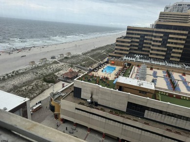 The Historic Ritz Condominiums beckons youe live the salt life - photo 2