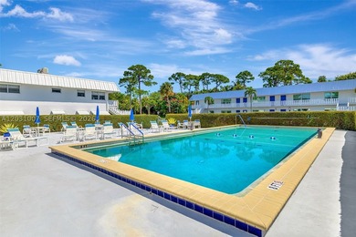 Experience the ultimate in coastal living with this stunning - photo 33