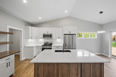 Swan Lake Condo For Sale in Portage Wisconsin