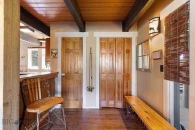 Seller is the 2nd owner since this unit was built in the early - photo 6