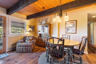 Seller is the 2nd owner since this unit was built in the early - photo 9