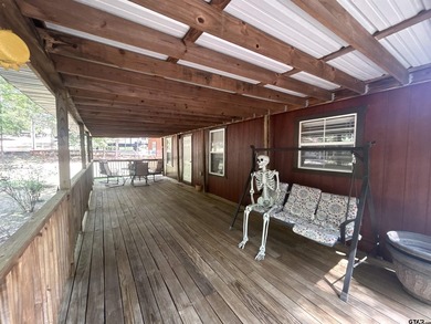 Welcome to your peaceful retreat in the quiet and private Hidden - photo 5