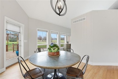 Private Retreat; Endless Possibilities! Tucked away on just over - photo 9