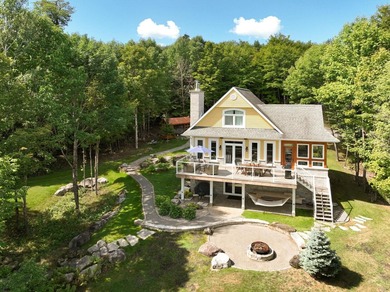 Lakefront gem on stunning Harrington Lake. Tucked away on a - photo 3