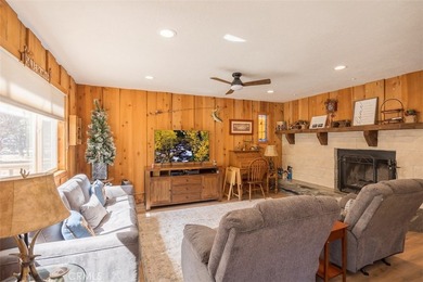 This charming 2-bedroom, 1-bath cabin sits on a quiet street in - photo 3
