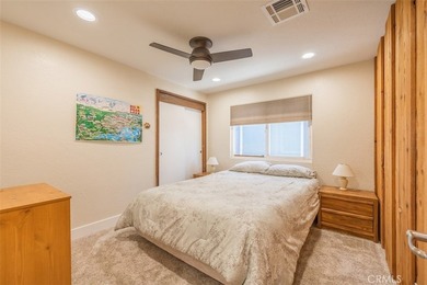 This charming 2-bedroom, 1-bath cabin sits on a quiet street in - photo 5