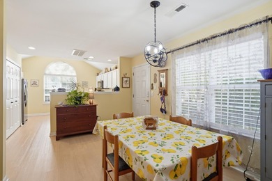 Discover the perfect blend of style and convenience in this - photo 14