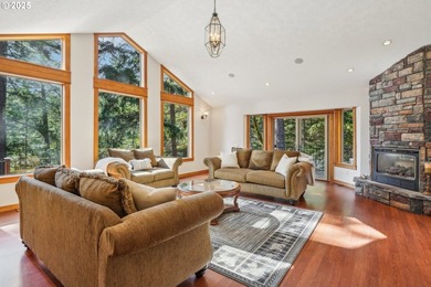 Welcome to your dream retreat at 232 Upper Lakeview Dr. This - photo 15