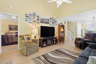 Discover the perfect blend of style and convenience in this - photo 19