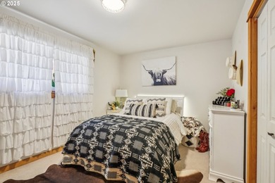 Welcome to your dream retreat at 232 Upper Lakeview Dr. This - photo 24