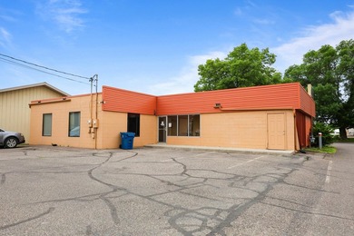 Office/Retail building located 1/2 block off Division Street - photo 5